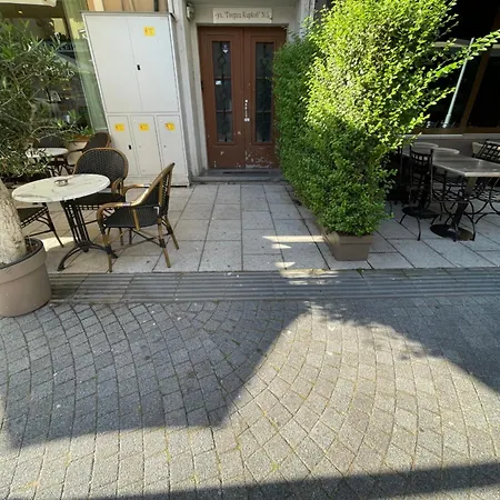 Velaria Centre * בורגאס